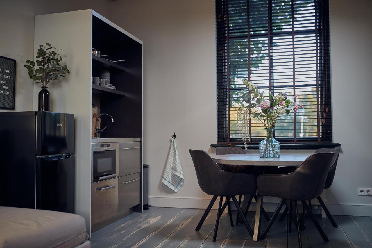 Huisjes Aan De Amstel - Your Home Away From Home Amstelveen Ngoại thất bức ảnh